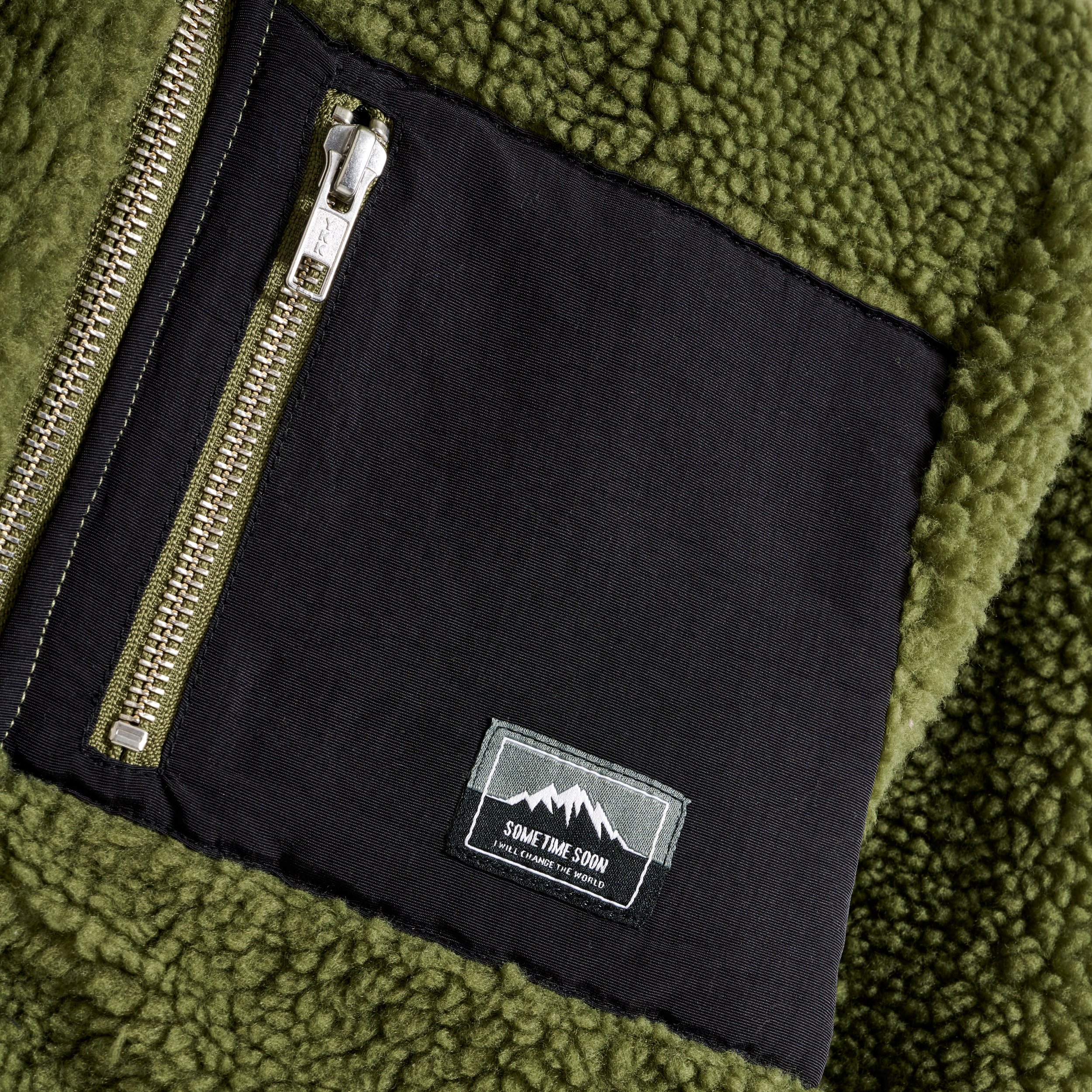 stmVENTURE FLEECE JACKET