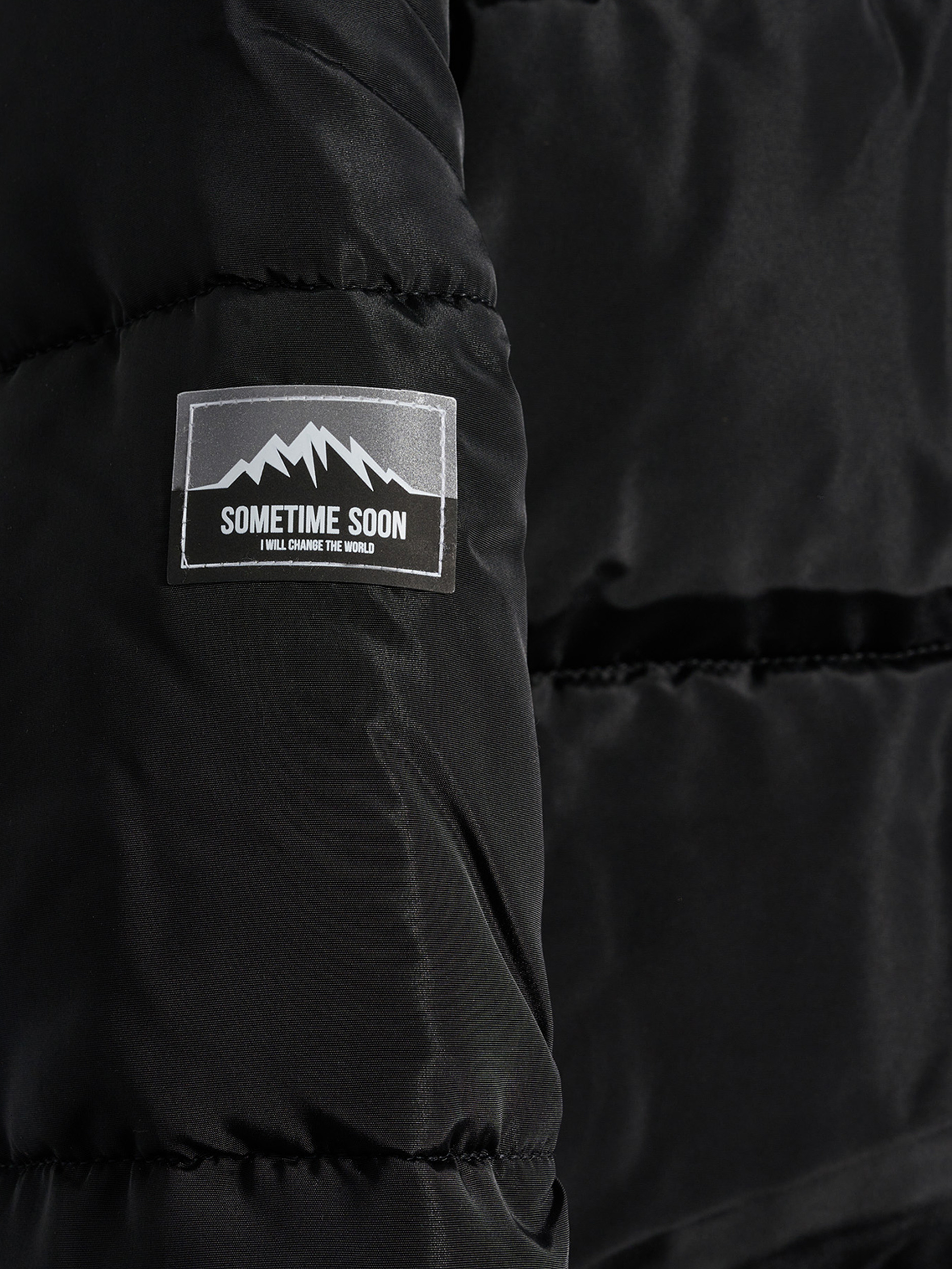 stsTHOR JACKET