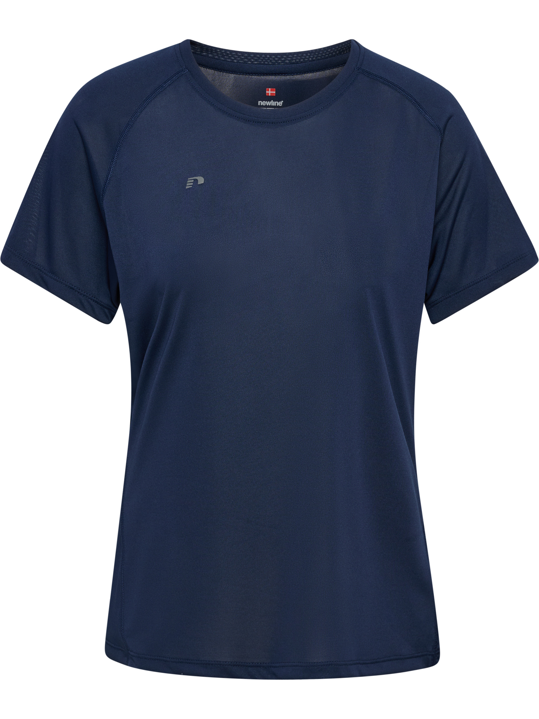nwlBEAT W T-SHIRT